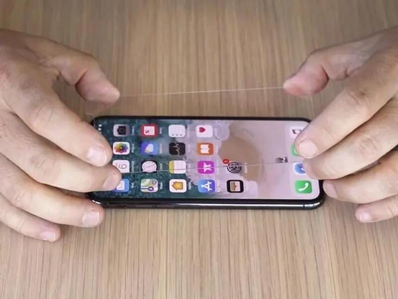 Protector de pantalla QUAD LOCK - 2 películas TPU flexibles - Google Pixel 8 Pro