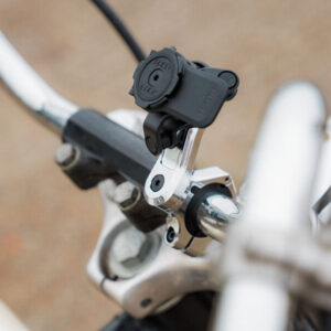 Soporte de smartphone para manillar QUAD LOCK Pro Chrome