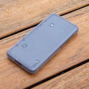 Funda impermeable para smartphone QUAD LOCK MAG Poncho - Samsung Galaxy S25 Plus