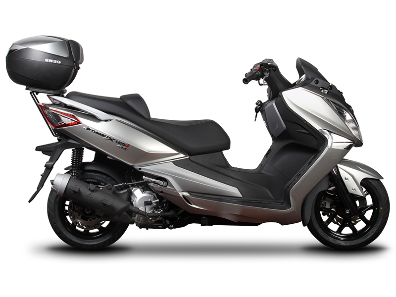 FIJACION PARA MALETA SUPERIOR SYM JOYMAX 125-i/250i/300i